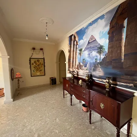 Rustic In Beautiful Spacious Place * San Ġiljan