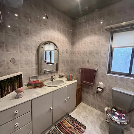 Rustic In Beautiful Spacious Place * Saint Julian's