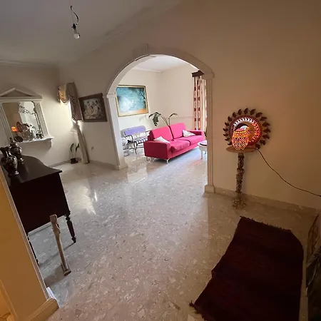 Rustic In Beautiful Spacious Place
